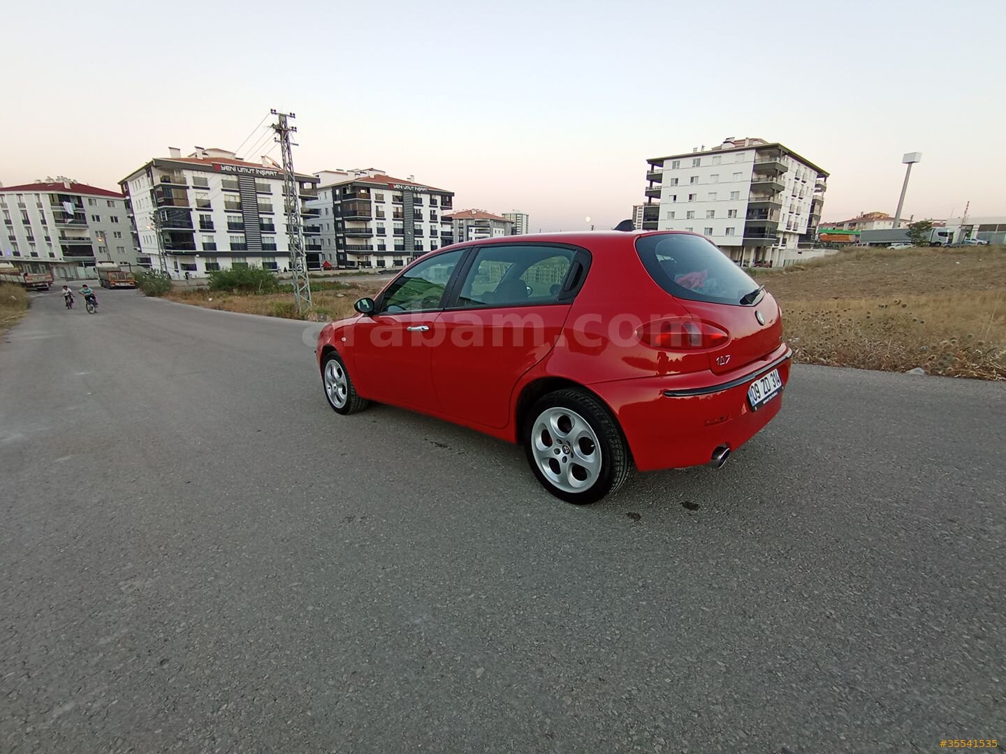 Sahibinden Alfa Romeo 147 1.6 TS Distinctive 2004 Model Ankara 318.000 km Kırmızı 4