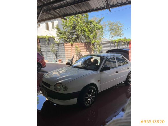 Sahibinden Toyota Corolla 1.3 ECO 2000 Model İstanbul