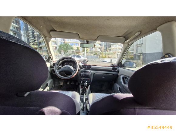 Sahibinden Hyundai Accent 1.3 LX 2000 Model  250000 km Beyaz
