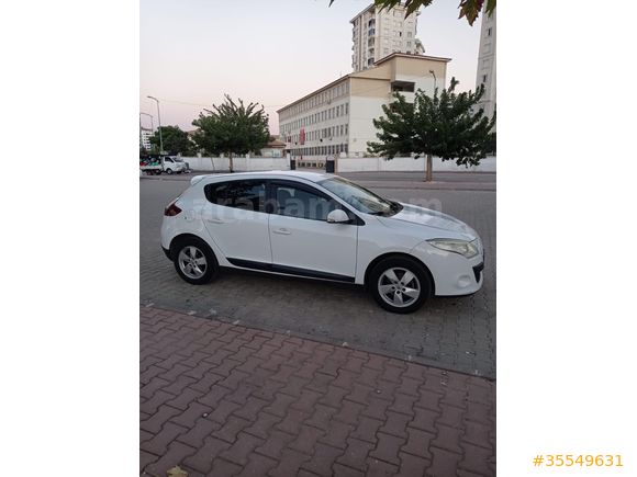 Sahibinden Renault Megane 1.5 dCi Expression 2010 Model  288.700 km Beyaz