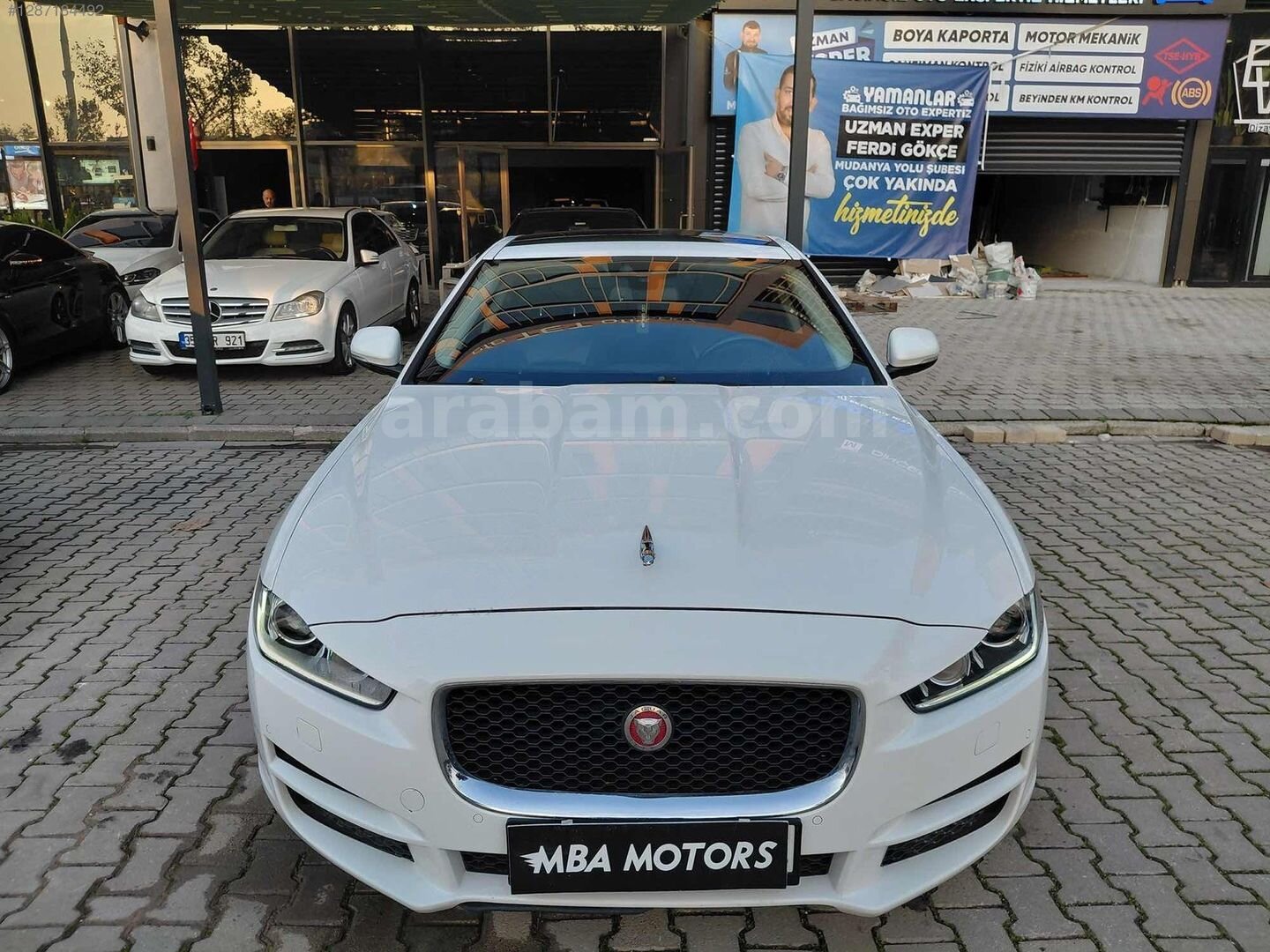 Galeriden Jaguar XE 2.0 Prestige 2015 Model Bursa 172.000 km Beyaz 1