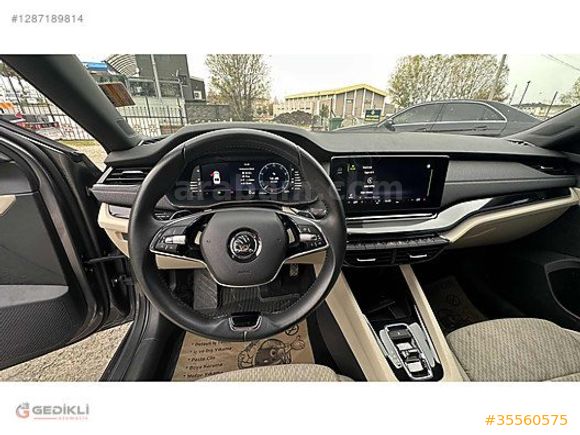 GEDİKLİ OTOMOTİV'DEN 2023 SKODA OCTAVİA 1.5 E-TECH PREMİUM TEMİZ
