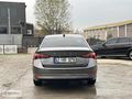 GEDİKLİ OTOMOTİV'DEN 2023 SKODA OCTAVİA 1.5 E-TECH PREMİUM TEMİZ