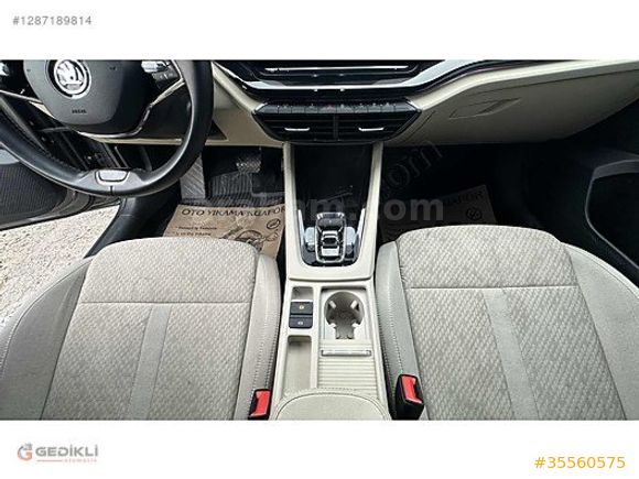 GEDİKLİ OTOMOTİV'DEN 2023 SKODA OCTAVİA 1.5 E-TECH PREMİUM TEMİZ