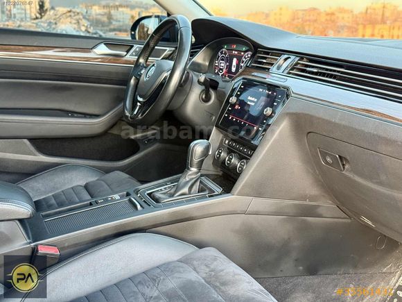 POLAT AUTODAN BAKIMLI 130.ooo KM R-LİNE PASSAT