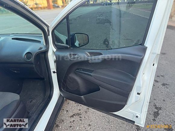 %20 FATURALI 2022 MDL 1.5 TDCİ KLIMALI PANEL COURİER