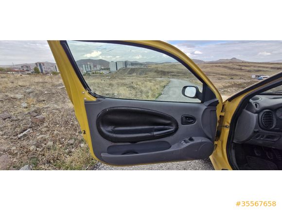 Sahibinden Renault Megane 1.6 Coupe Expression 2000 Model