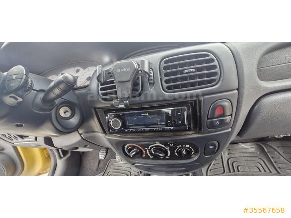 Sahibinden Renault Megane 1.6 Coupe Expression 2000 Model