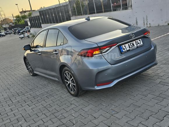 Sahibinden Toyota Corolla 1.5 Vision Plus 2024 Model