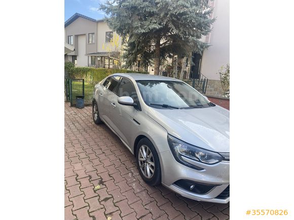 Sahibinden Renault Megane 1.5 dCi Touch 2018 Model 