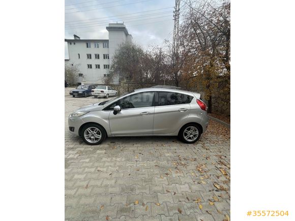 Sahibinden Ford Fiesta 1.6 Titanium 2013 Model 