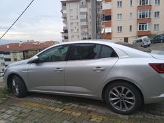 Sahibinden Renault Megane 1.3 TCe Icon 2020 Model