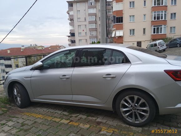 Sahibinden Renault Megane 1.3 TCe Icon 2020 Model