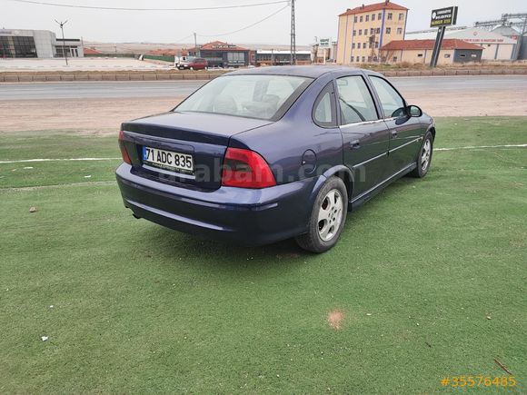 Galeriden Opel Vectra 2.0 100.Yıl 2000 Model Yozgat
