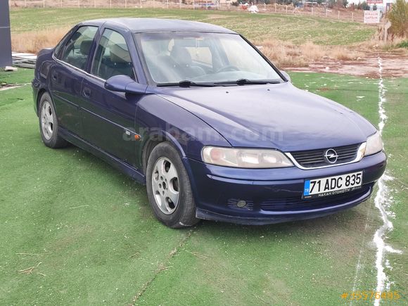 Galeriden Opel Vectra 2.0 100.Yıl 2000 Model Yozgat