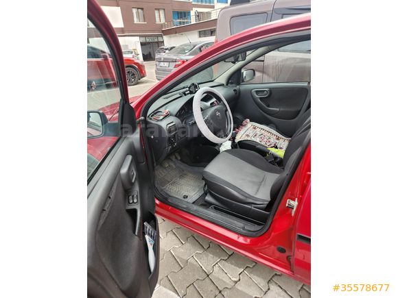 Sahibinden Opel Corsa 1.2 Twinport Essentia 2005 Model