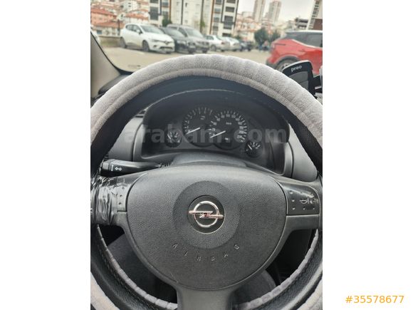 Sahibinden Opel Corsa 1.2 Twinport Essentia 2005 Model