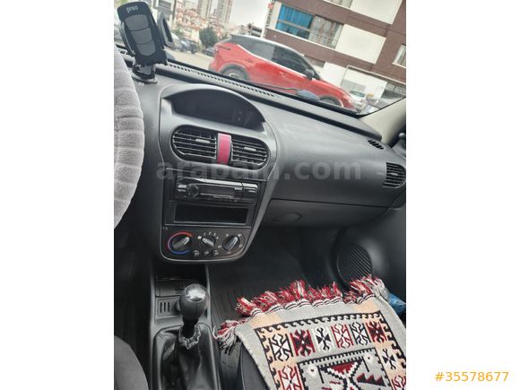 Sahibinden Opel Corsa 1.2 Twinport Essentia 2005 Model