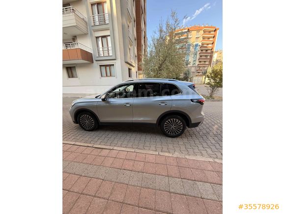 Volkswagen Tiguan 1.5 E-TSI Elegance 2024 Model 