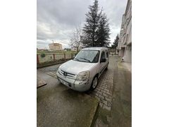 Sahibinden Peugeot Partner 2.0 HDI 2005 Model 