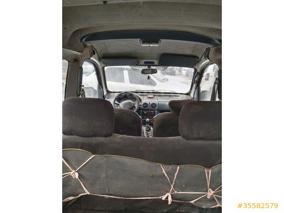 Galeriden Renault Kangoo 1.9 D 2000 Model Hatay