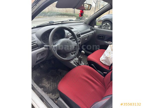 Sahibinden Renault Clio 1.4 RNA 2001 Model  175000 km Beyaz