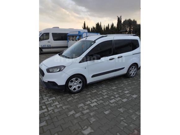 Sahibinden Ford Tourneo Courier 1.5 TDCi Journey Trend 2022 Model İstanbul