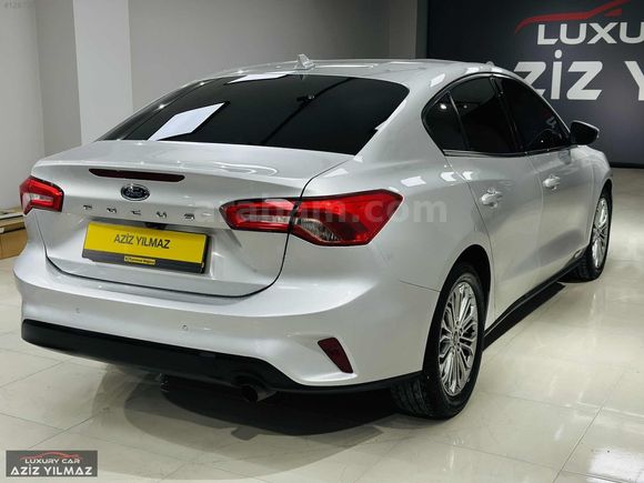 AZİZ YILMAZ'DAN 2020 FORD FOCUS 1.5 TDCI TİTANİUM