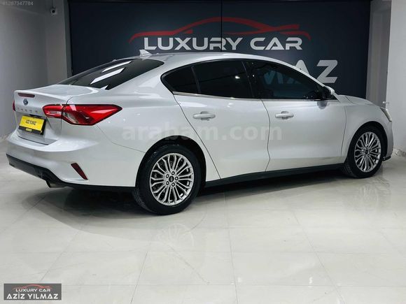 AZİZ YILMAZ'DAN 2020 FORD FOCUS 1.5 TDCI TİTANİUM