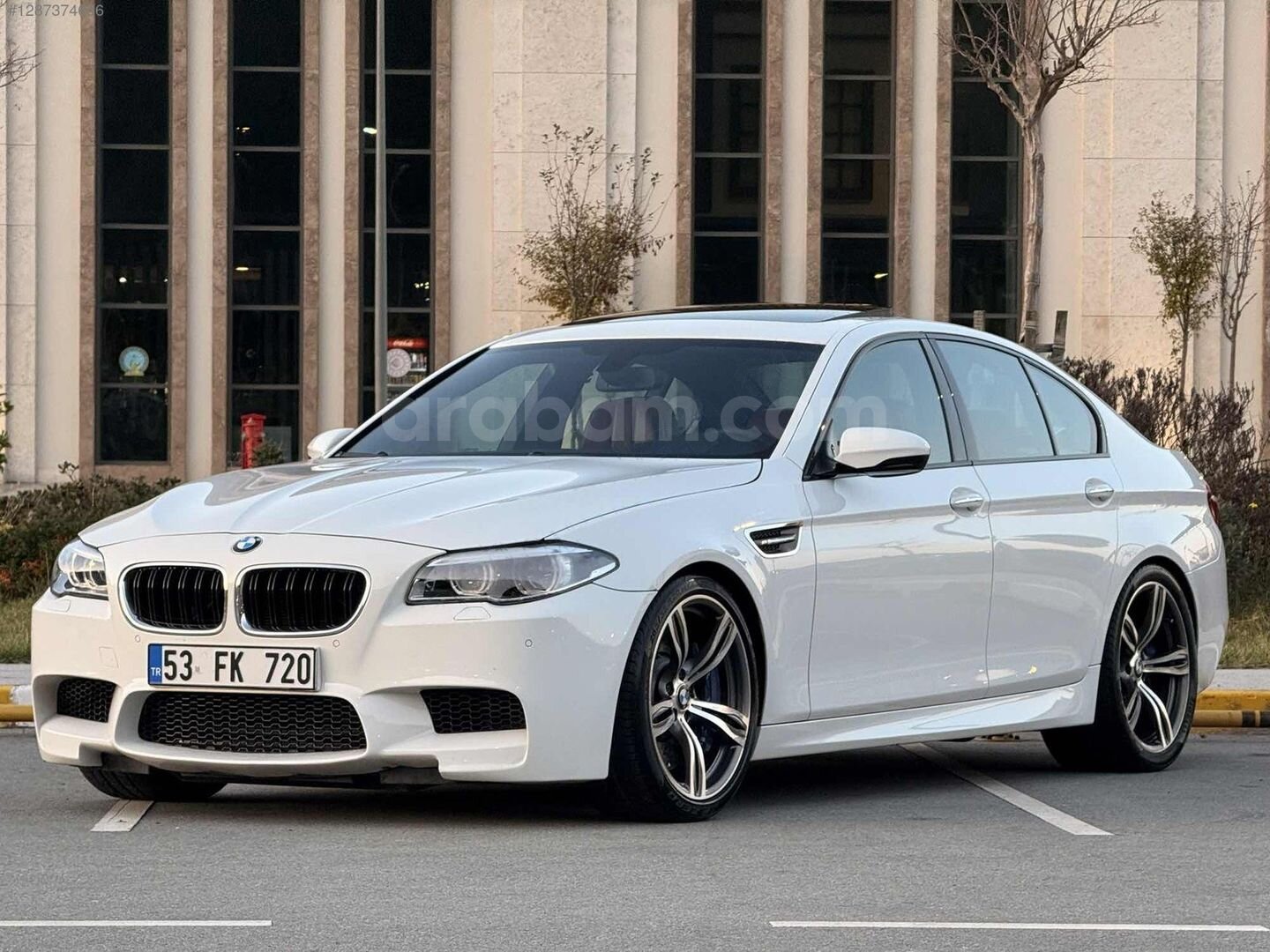 Galeriden BMW M Serisi M5 2014 Model Rize 203.000 km Beyaz 1