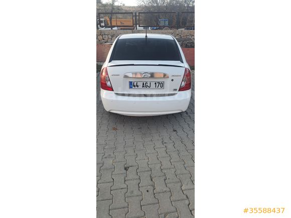Sahibinden Hyundai Accent Era 1.5 CRDi-VGT Team 2011 Model