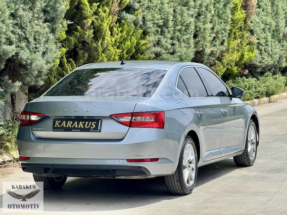 İLK SAHİBİNDEN 2020 MODEL 1.5 TSİ ACT ELİTE CAMTAVAN ÖZELDONANIM