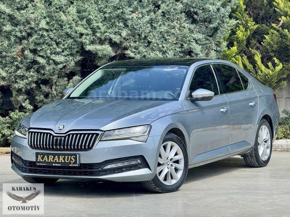 İLK SAHİBİNDEN 2020 MODEL 1.5 TSİ ACT ELİTE CAMTAVAN ÖZELDONANIM