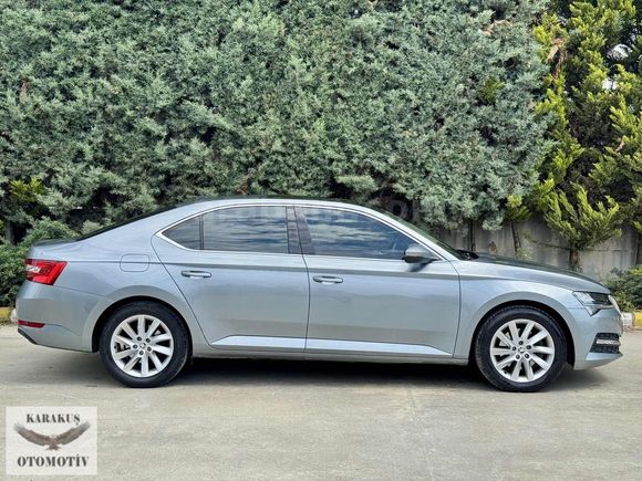 İLK SAHİBİNDEN 2020 MODEL 1.5 TSİ ACT ELİTE CAMTAVAN ÖZELDONANIM