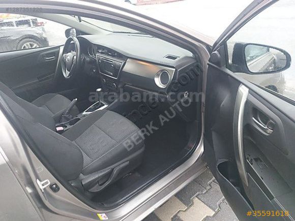 2013 Tam Otomatik Toyota Auris 1.6 Active Skypack Multidrive S