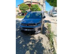 Sahibinden Citroen Berlingo 1.5 BlueHDI Feel Bold 2024 Model