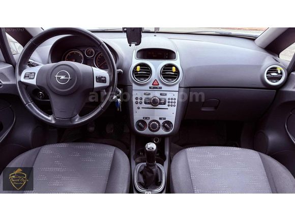 ÖMER ÖZER'DEN 2011 MODEL 157.000 KM 1.3 CDTİ ENJOY OPEL CORSA