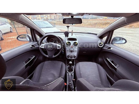 ÖMER ÖZER'DEN 2011 MODEL 157.000 KM 1.3 CDTİ ENJOY OPEL CORSA