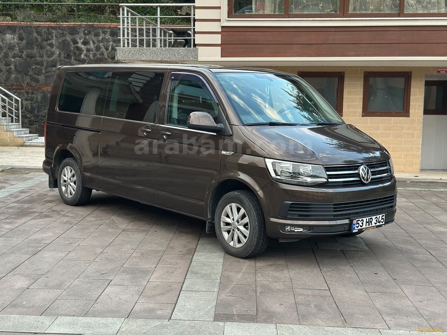Sahibinden Volkswagen Caravelle 2.0 TDI BMT Comfortline 2016 Model Rize 152.000 km Kahverengi 3