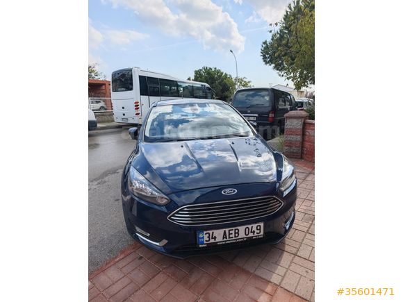 Sahibinden Ford Focus 1.5 TDCi Titanium 2017 Model  229.000 km Lacivert