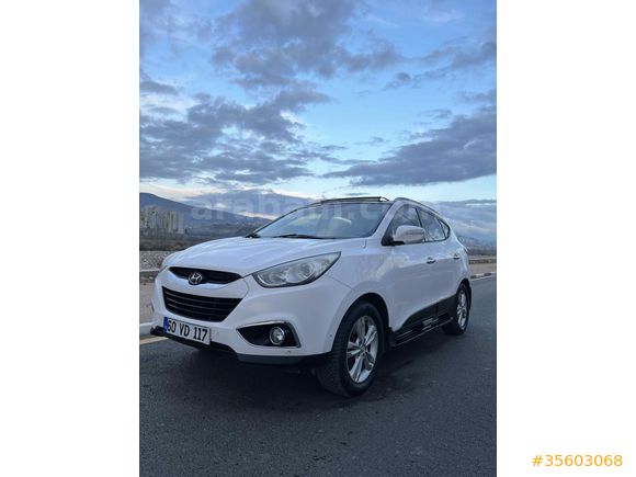  Hyundai ix35 1.6 GDI Style Plus 2013 Model 