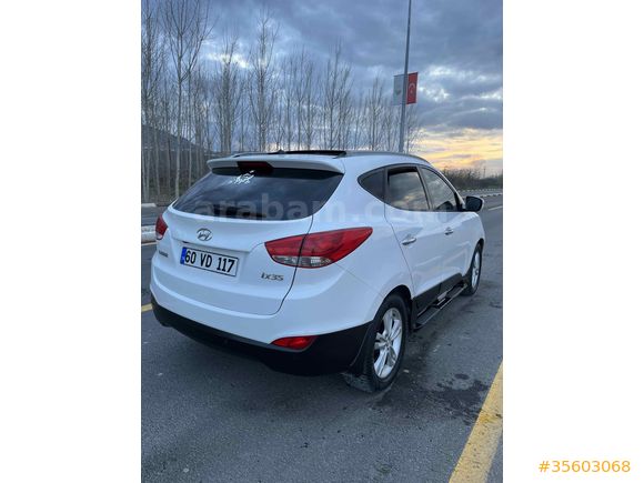  Hyundai ix35 1.6 GDI Style Plus 2013 Model 