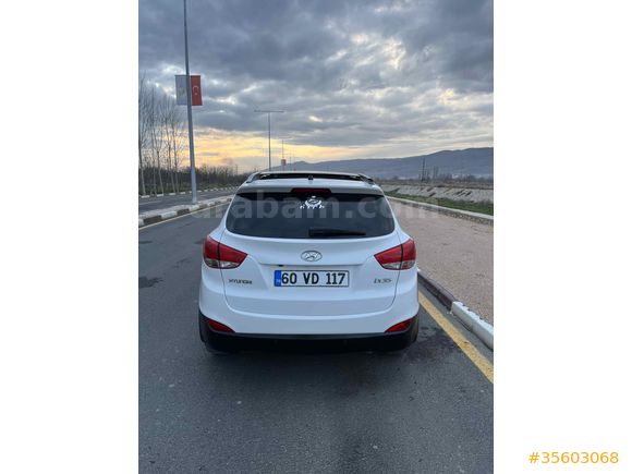  Hyundai ix35 1.6 GDI Style Plus 2013 Model 