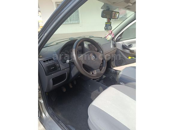 Sahibinden Fiat Palio 1.2 Active 2006 Model