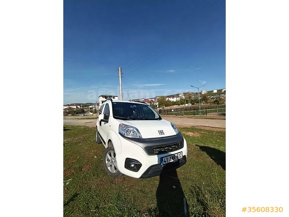 Sahibinden Fiat Fiorino Combi 1.4 Eko Safeline 2023 Model