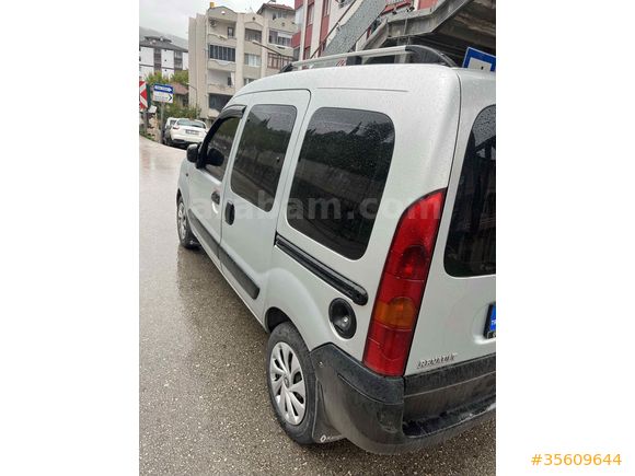 Sahibinden Renault Kangoo Multix 1.5 dCi Authentique 2004 Model 