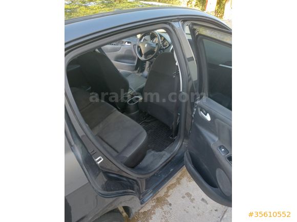 Sahibinden Peugeot 207 1.6 VTi active 2011 Model
