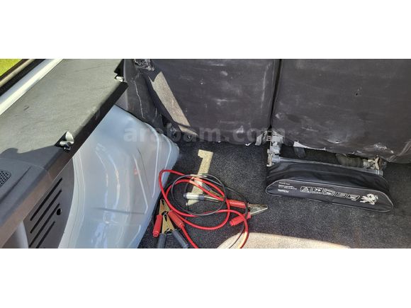 OTOMOBİL RUHSATLI