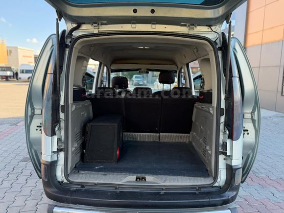 Sahibinden Renault Kangoo Multix 1.5 dCi Expression 2009 Model