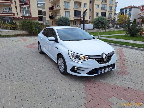 Sahibinden HATASIZ EKSTRALI Full Yetkili Servis Bakımlı Megane 4